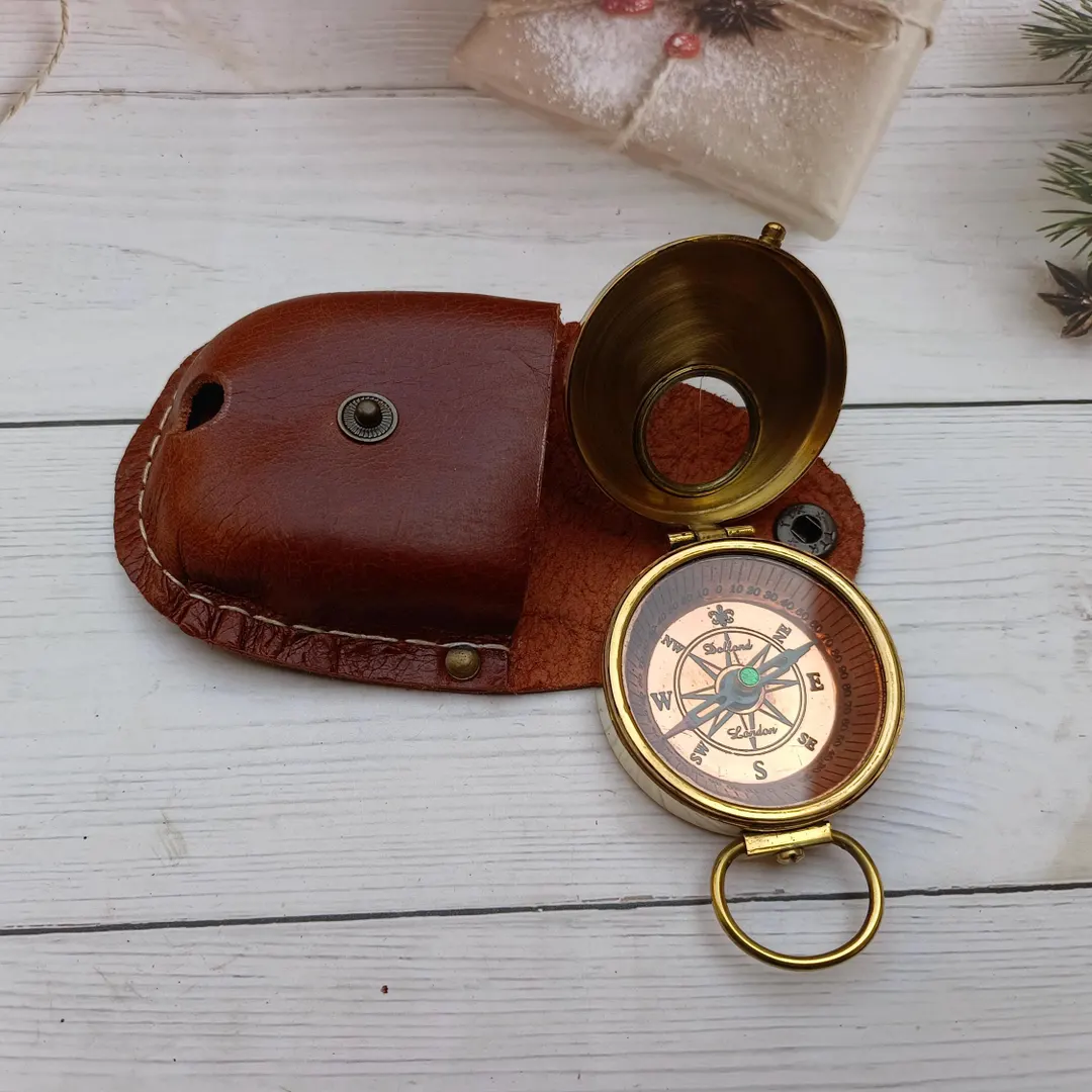 Engraved Compass with Leather Case